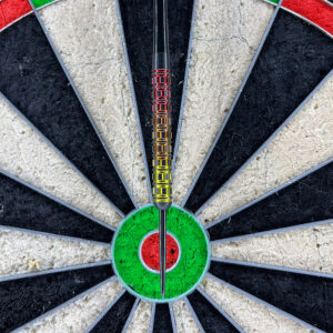 Winmau Firestorm Flame straight 90%