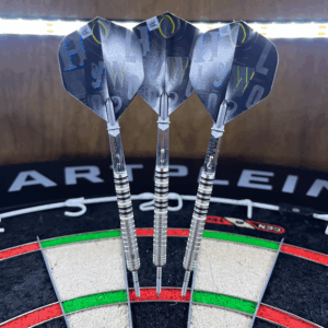 Target Chris Dobey G1 90% - Review | Dartplein